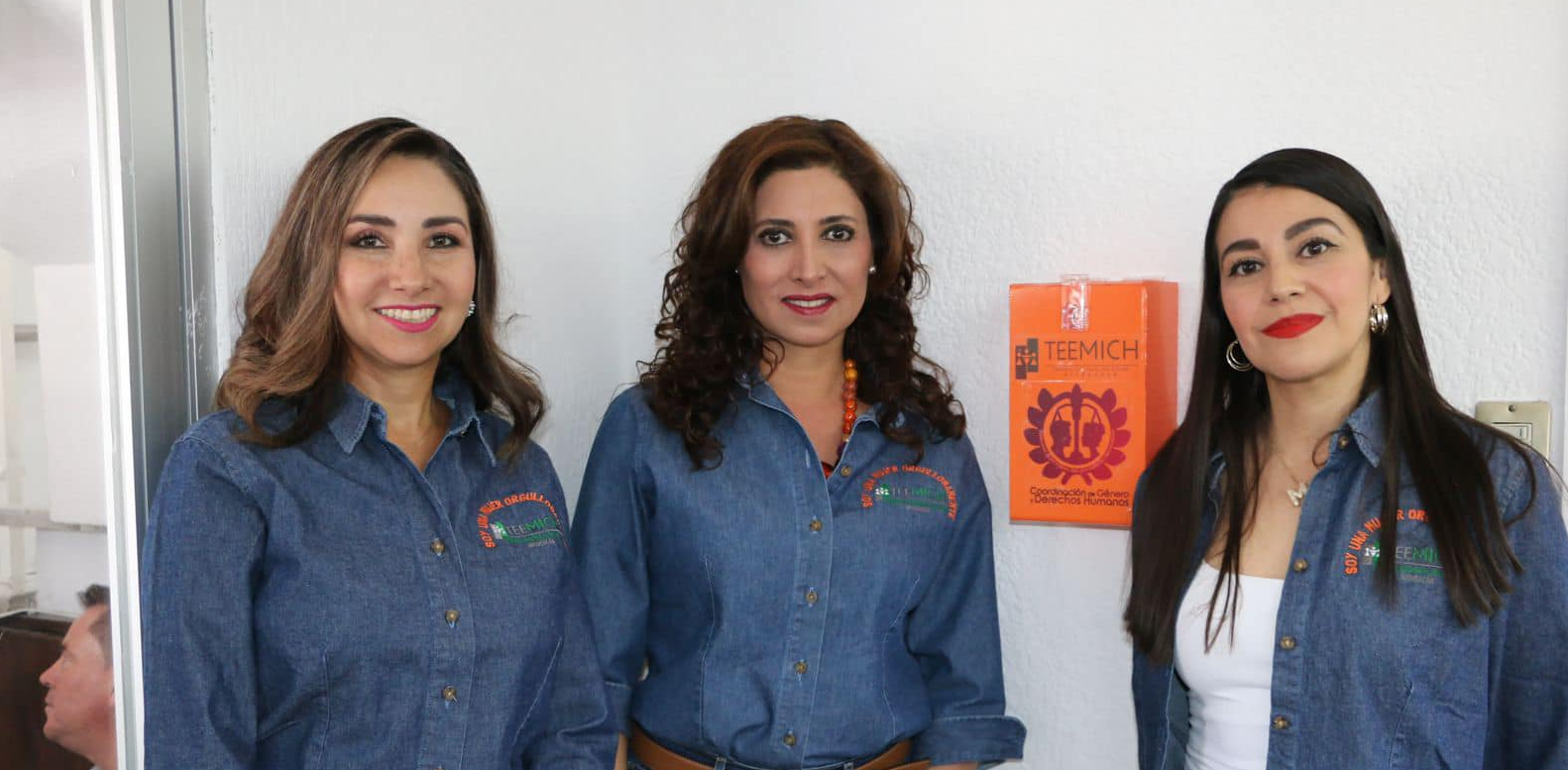Yurisha Andrade Morales, inauguró este jueves 25 de abril, el “Buzón Naranja” y la Ludoteca.