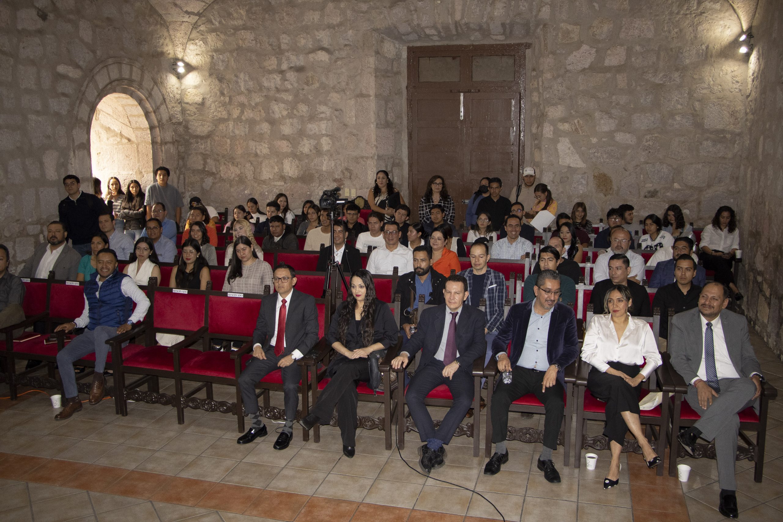 TEEMICH y Facultad de Derecho y Ciencias Sociales de la UMSNH “Conferencia el Procesalismo contemporáneo”