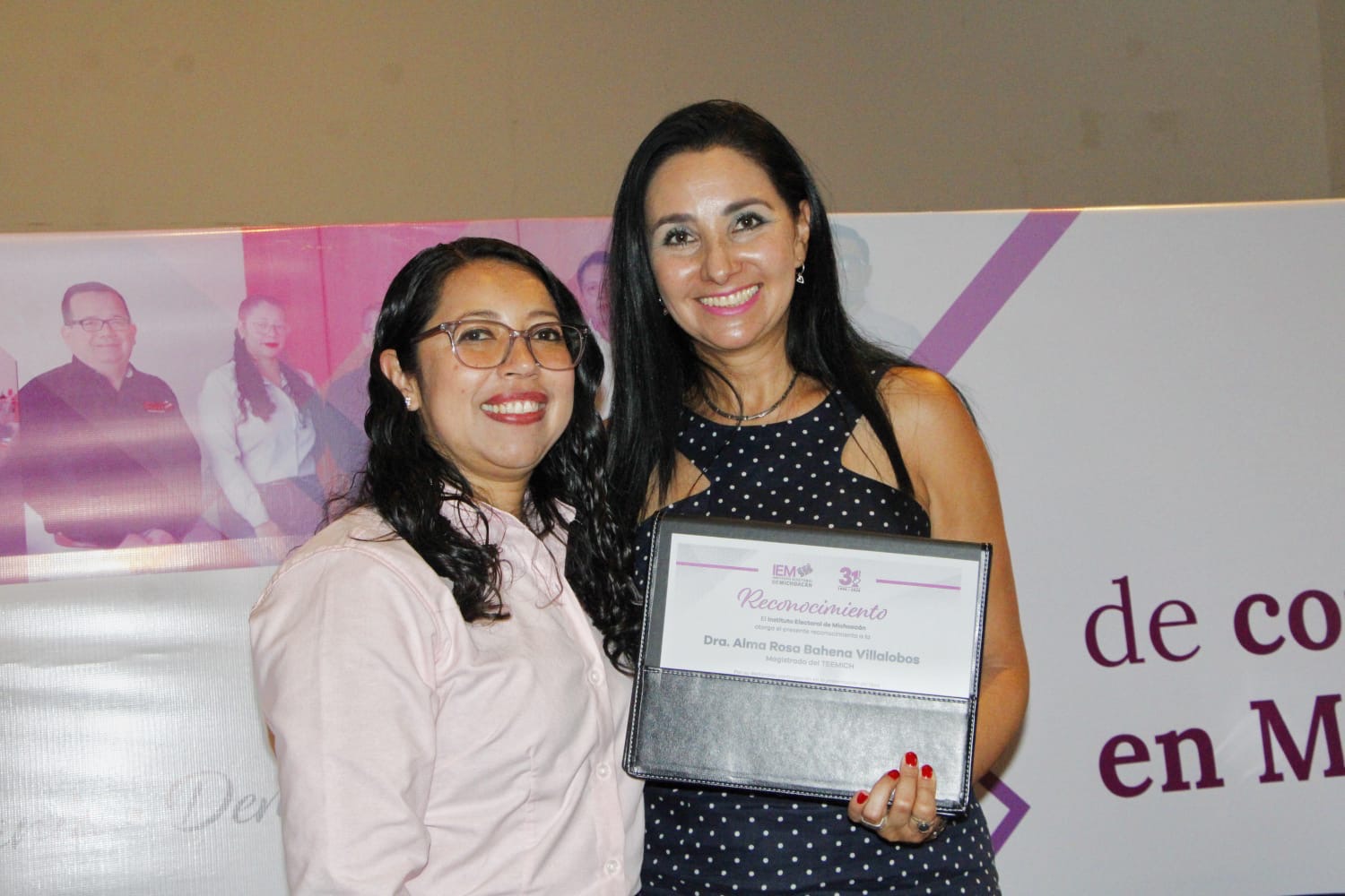El TEEM garantizó la paridad de género en consulta de autogobierno en Charapan: Magda. Alma Rosa Bahena
