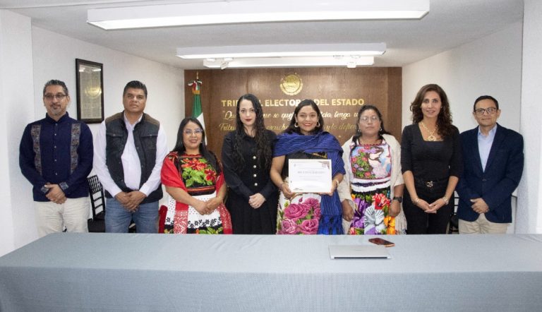FIRMAN CONVENIO INTERINSTITUCIONAL EL TEEM Y LA UIIM